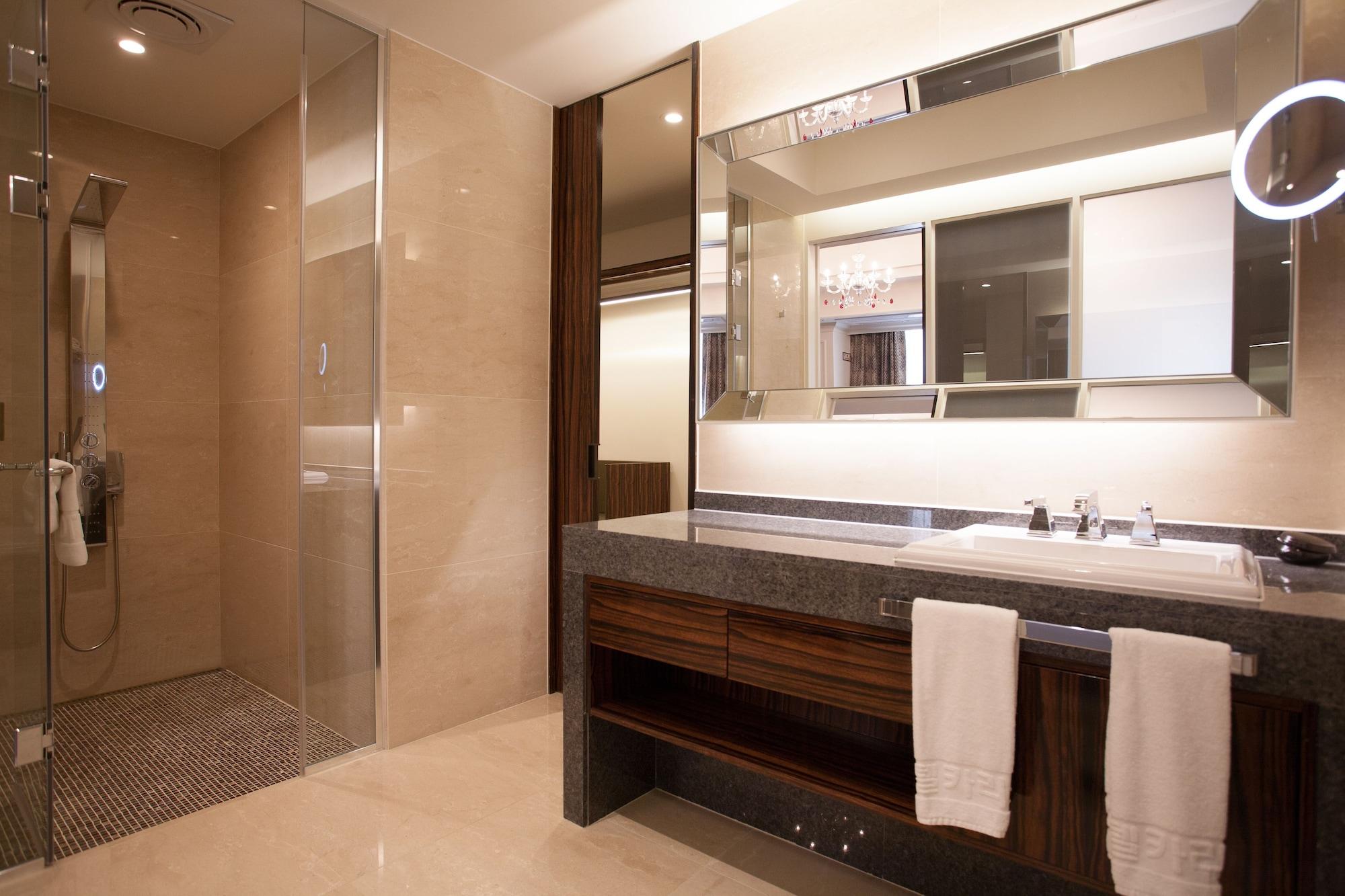 Charis Hotel Inczhon Zewnętrze zdjęcie