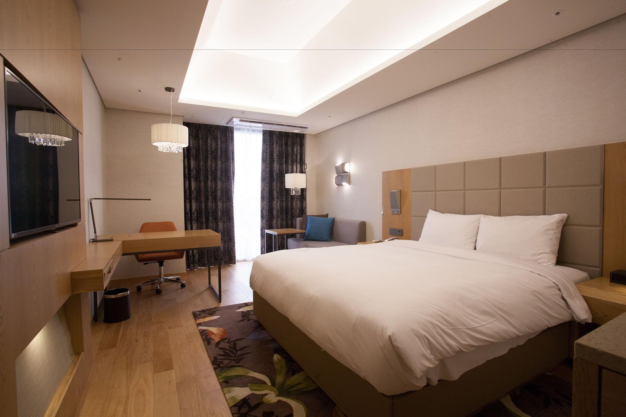 Charis Hotel Inczhon Zewnętrze zdjęcie