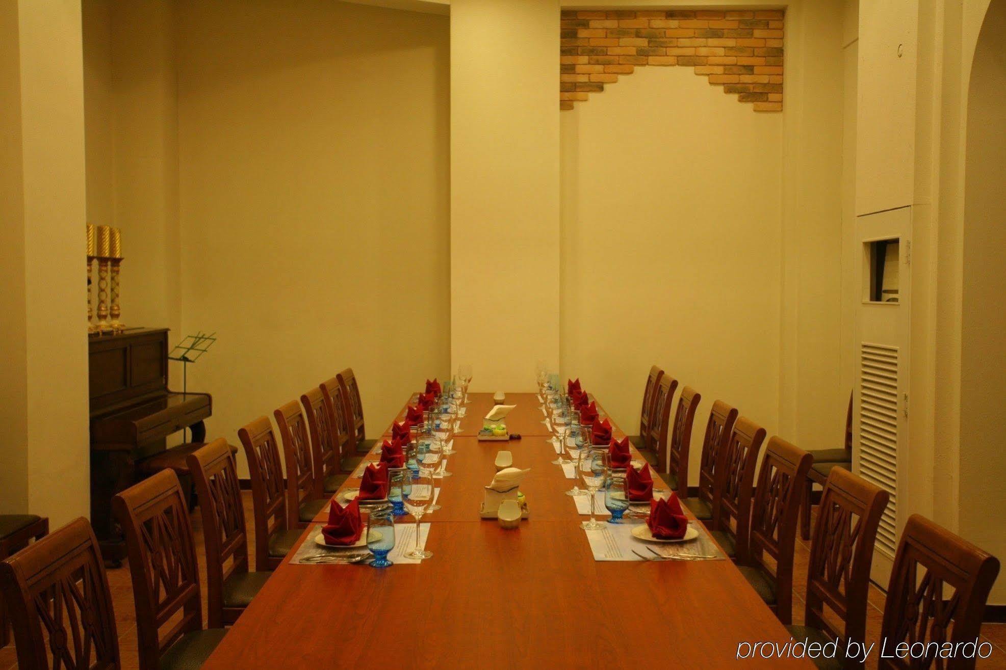 Charis Hotel Inczhon Zewnętrze zdjęcie